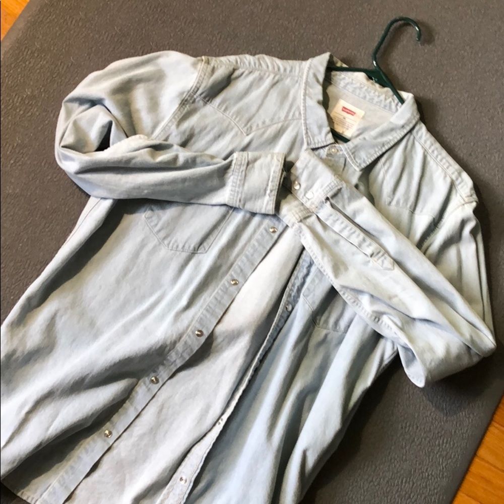 Levi’s western denim pearl snap shirt xxl